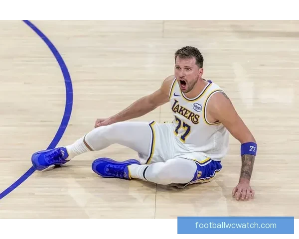 东契奇技犯撤销免禁赛 偷听战术引发热议 9连胜场均40分创历史新高